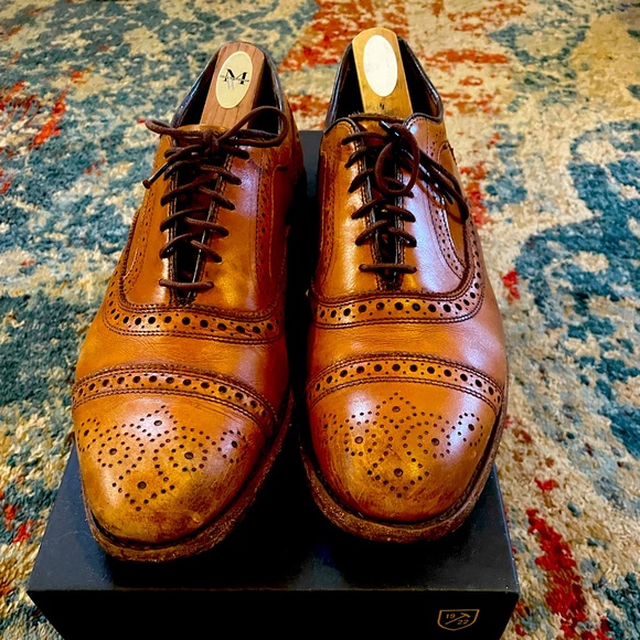Allen Edmonds strand 9.5 D - Picture 1 of 5